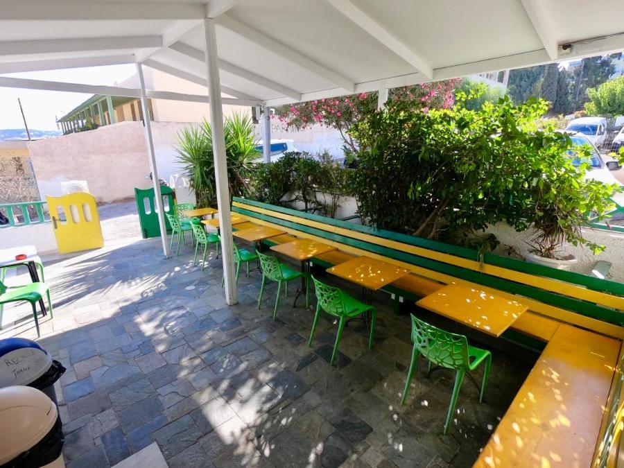 Fira Backpackers Place Exterior foto